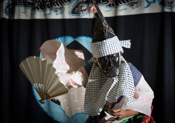 三番叟を舞う少年